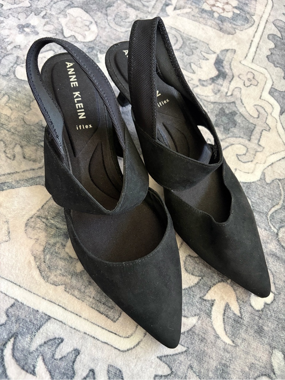 Anne Klein Black Pointed Slingback Heels